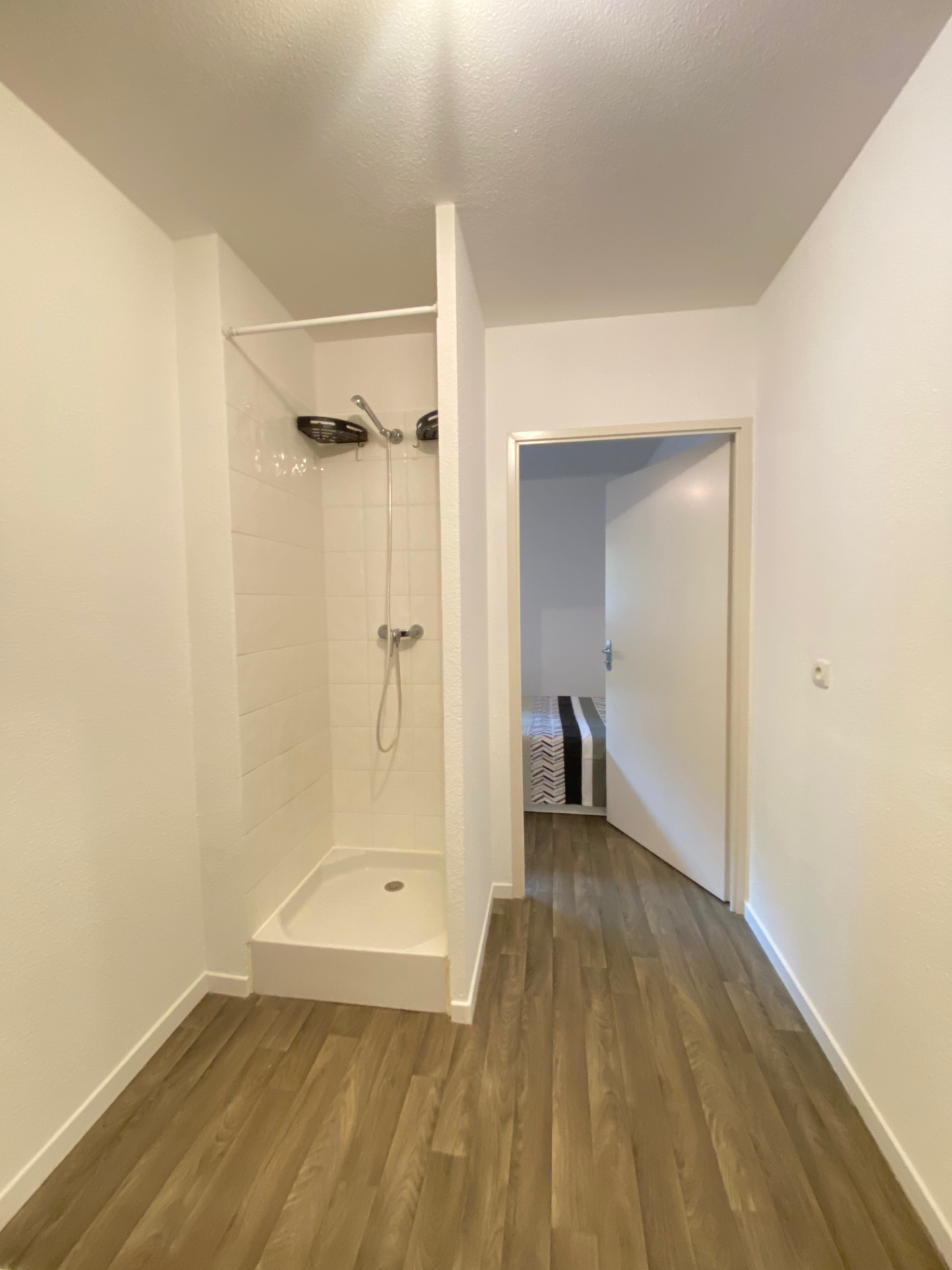 photo_04635b088b5c734582e8beb9b8918297