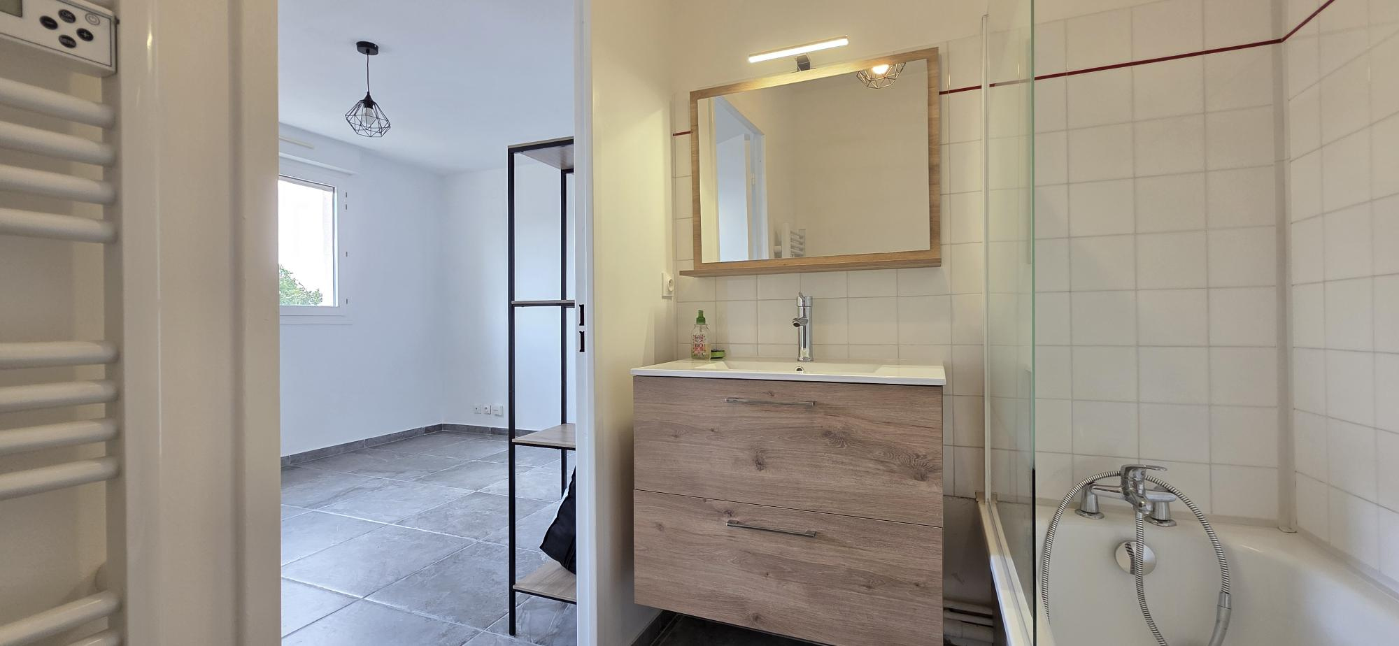 photo_f7f10e3042925a49d6fa5ec4c1e7f141