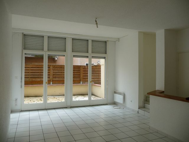 d40947c919e54ca59c62d8a86d2f00fc